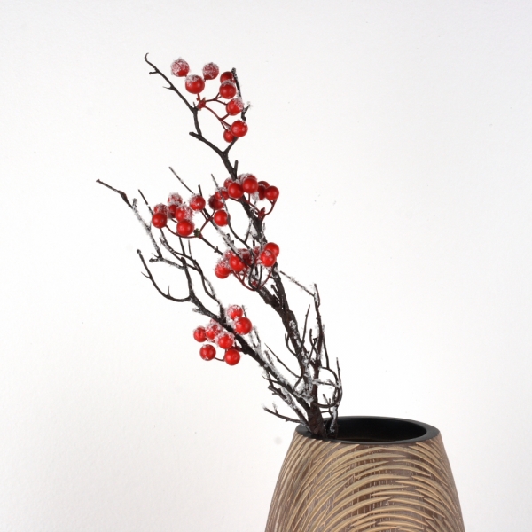 Umelá vetva zasneženého borievky 60cm