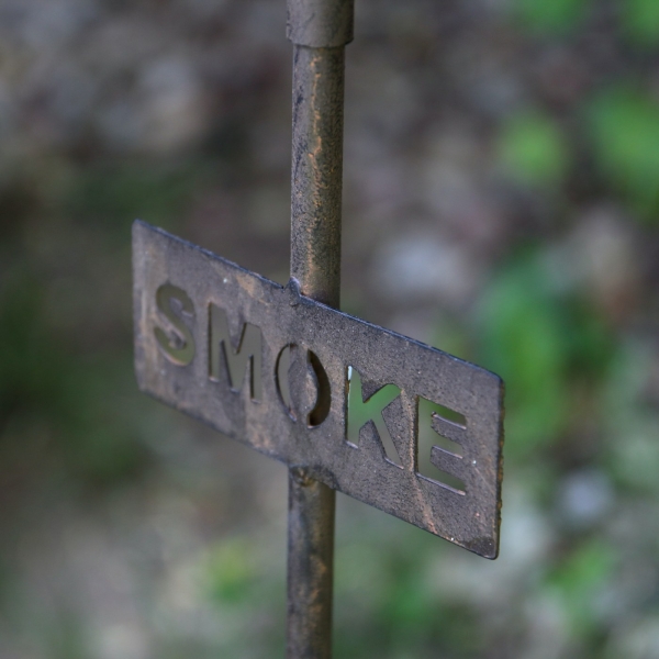 Uzatvárateľný popolník 81cm