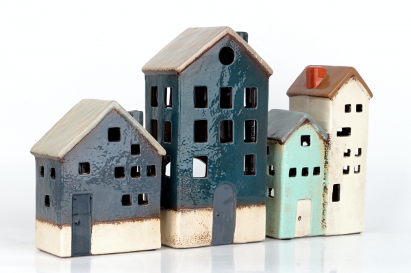 Vianočná dekorácia domček 15x6x12cm svetlý