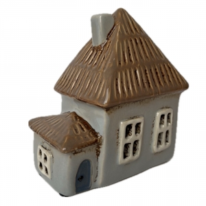 Vianočný domček 12x13x7,5cm Typ C