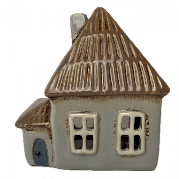 Vianočný domček 12x13x7,5cm Typ C