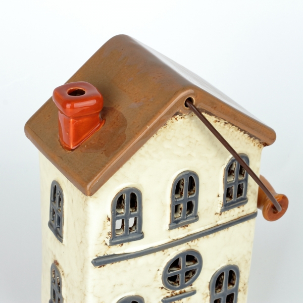 Vianočný domček krémový 11 okien