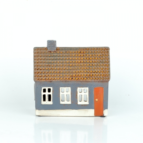 Vianočný domček NOVAline 14x7x13cm