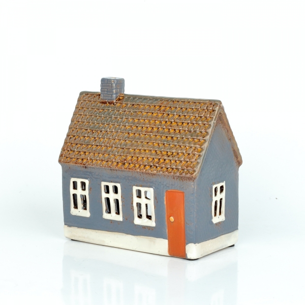 Vianočný domček NOVAline 14x7x13cm