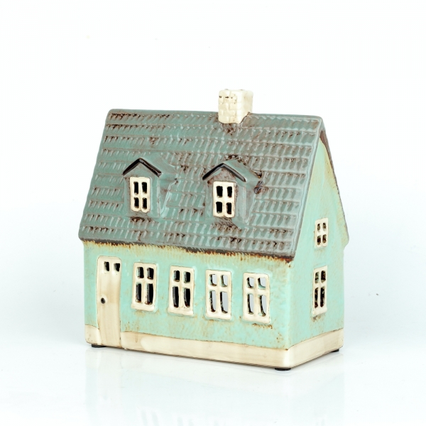 Vianočný domček NOVAline 18x8x16cm