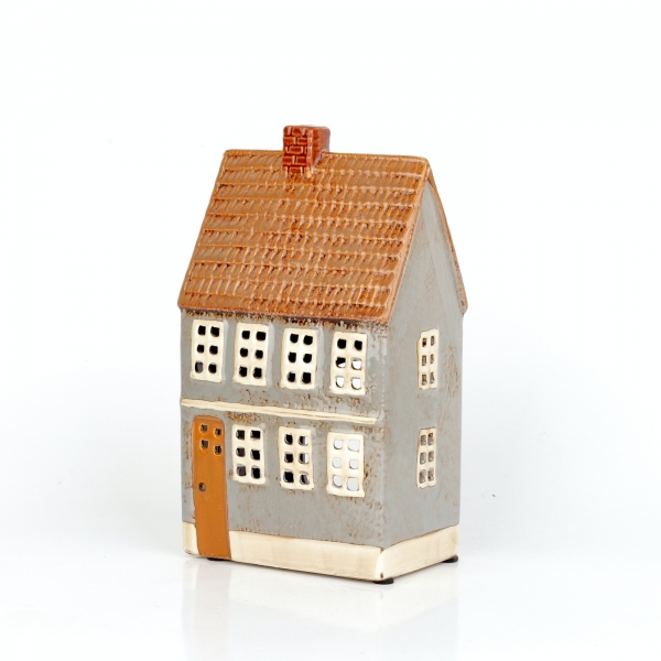 Vianočný domček NOVAline 22x12x8cm