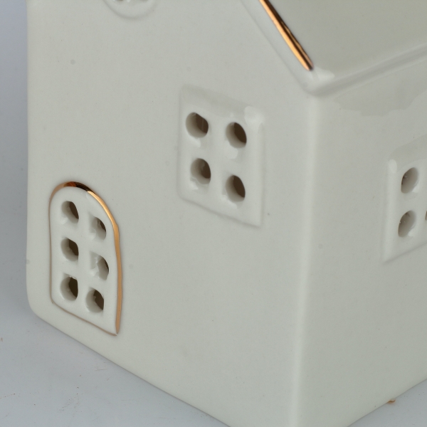 Vianočný domček porcelánový 10x8, 5x18cm