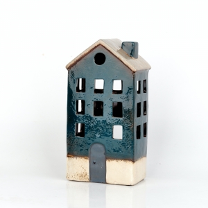 Vianočný domček vysoký 24x7x12cm