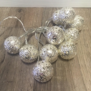 Vianočné osvetlené svetelné reťaze LED gule 165cm