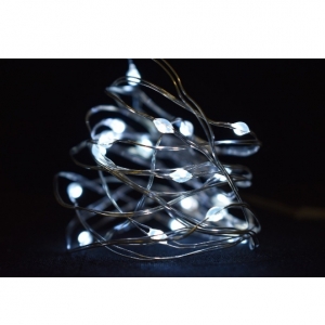 Vianočné osvetlenie na drôtiku 60 LED 300cm 