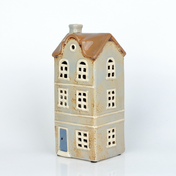 Vianočný svietiaci domček 9,5x22,5x8,5cm C