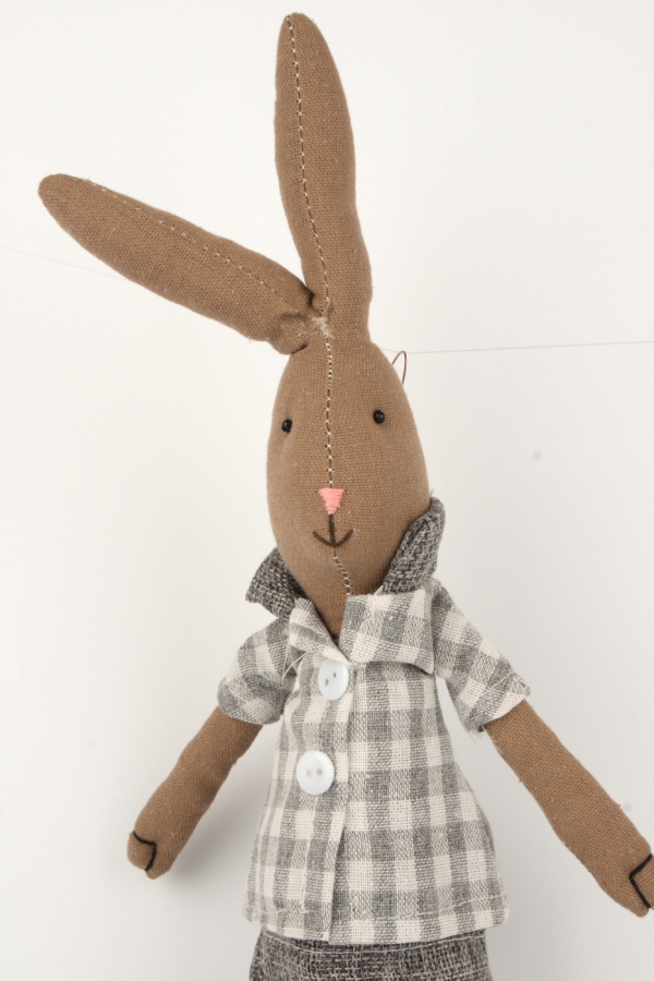 Veľkonočné dekorácie látkový zajac v košeli 38cm