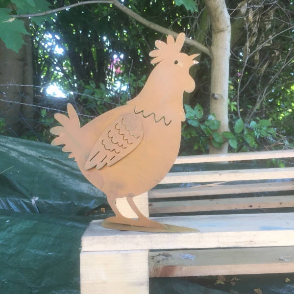 Veľkonočná dekorácia sliepka 18x20x3cm