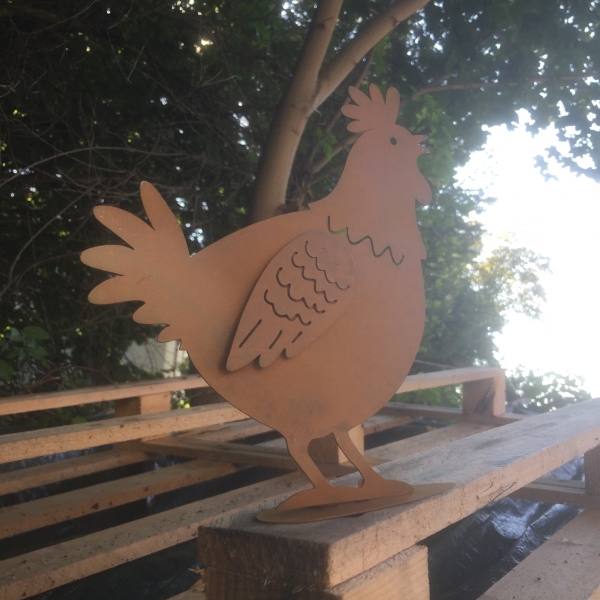 Veľkonočná dekorácia sliepka 18x20x3cm