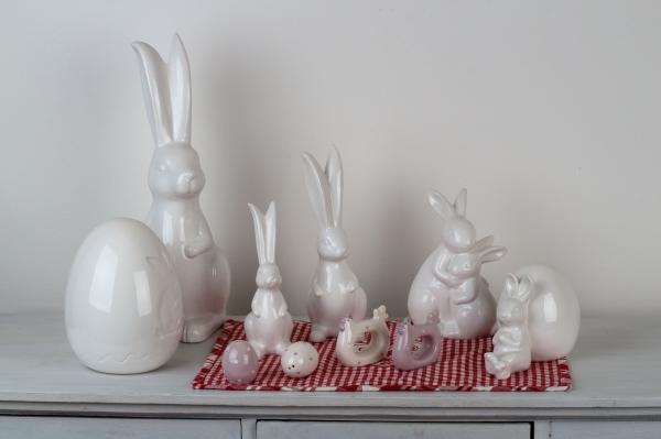 Veľkonočná dekorácie sediaci zajac 13x18cm