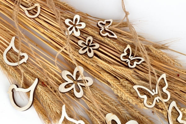 Veľkonočné dekorácie záves kvietok