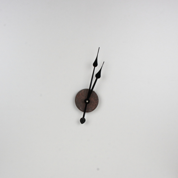 Veľké kovové nástenné hodiny 80cm