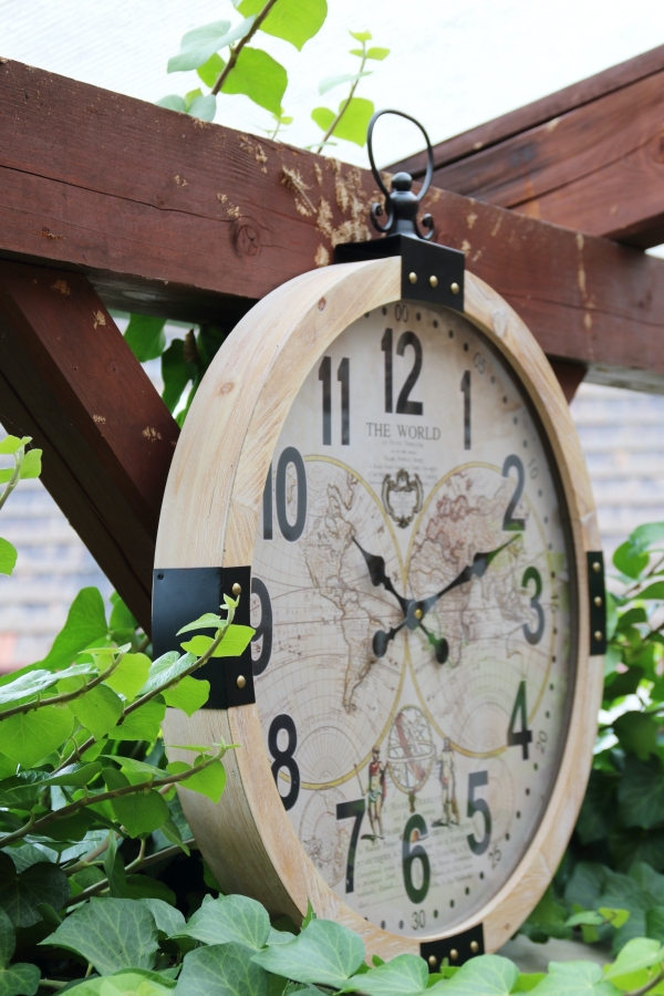 Veľké nástenné hodiny 70cm