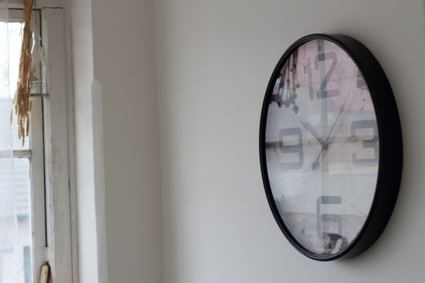 Veľké nástenné hodiny plechové 68cm