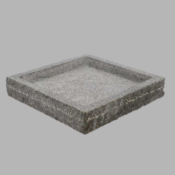 Veľké originálne žulové pítko do záhrady 37,2 x 37,2 x 6,4 cm