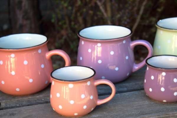 Veľký hrnček vidiecky fialový 770ml