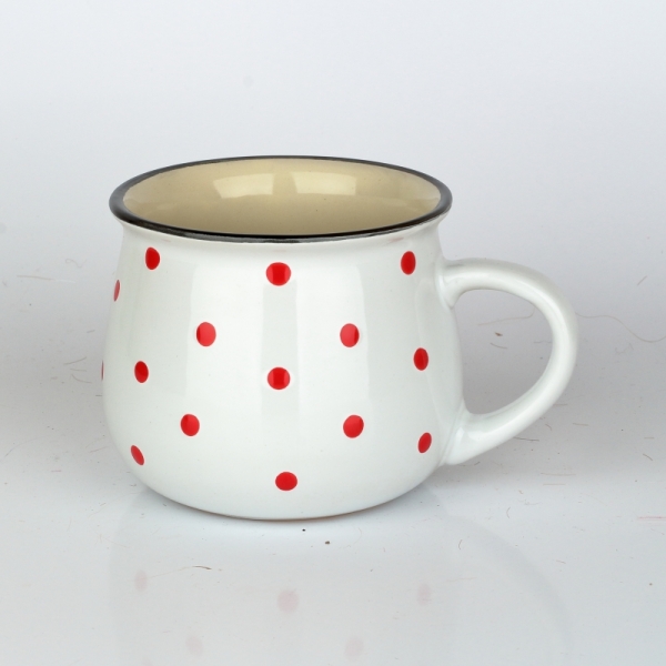 Veľký hrnček na čaj s červenými bodkami 11cm