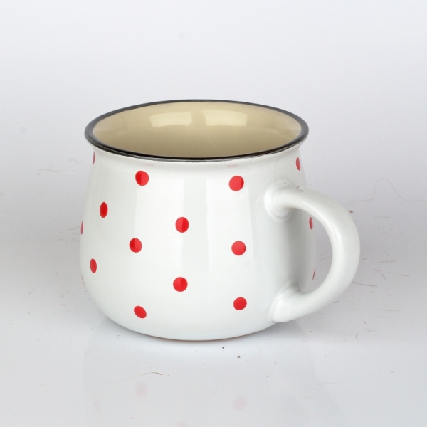 Veľký hrnček na čaj s červenými bodkami 11cm