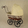 Velký kočárek pro panenky 58x26x52cm - vada látky