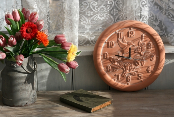 Vonkajšie keramické hodiny kvety s vtáčikom 30cm