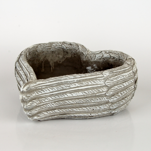 Vonkajší kvetináč z betónu srdca