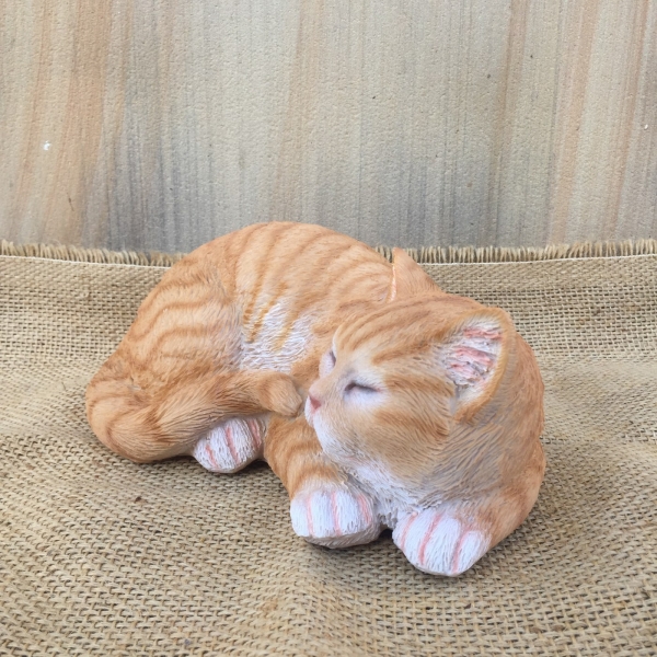 Vonkajšia socha spiaca mačka 29cm