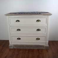 Vidiecká komoda s tromi zásuvkami 89x66x40cm