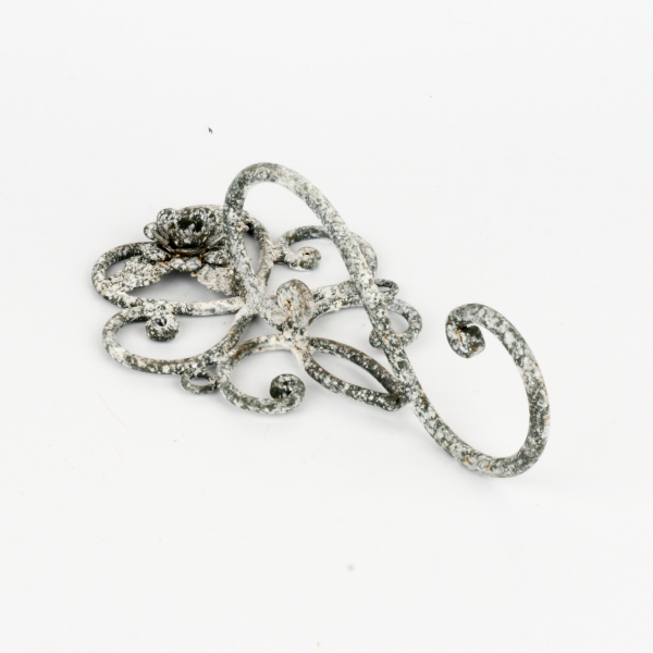 Vešiak háčik s výraznou patinou 21cm