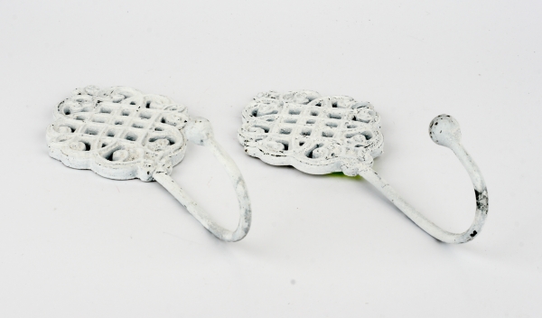 Vešiak háčik starobylý biely 20cm