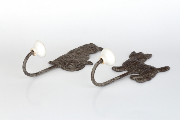 Vešiak na dvere pes