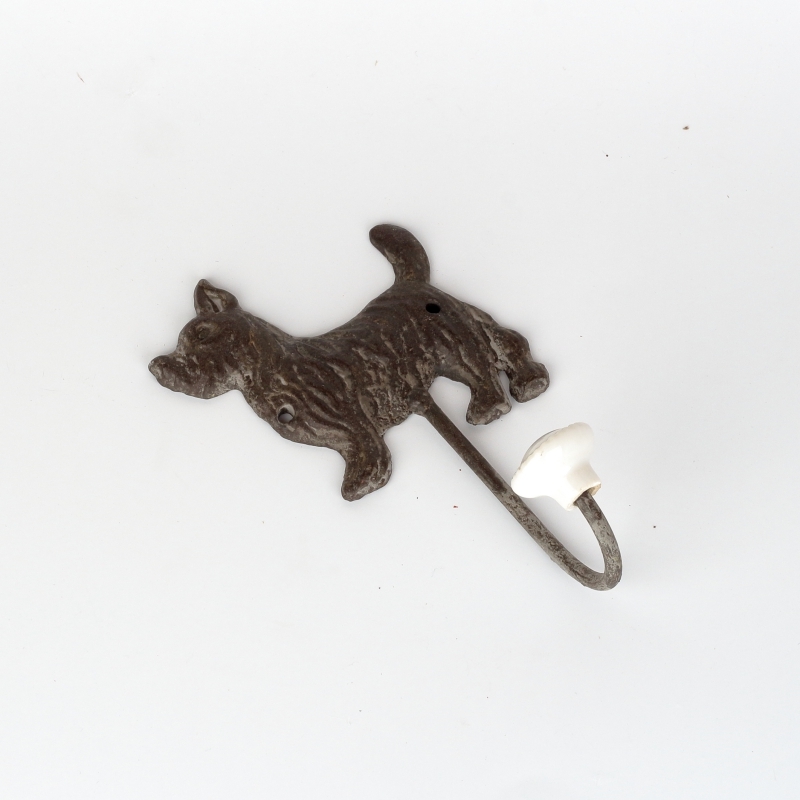 Vešiak na dvere pes