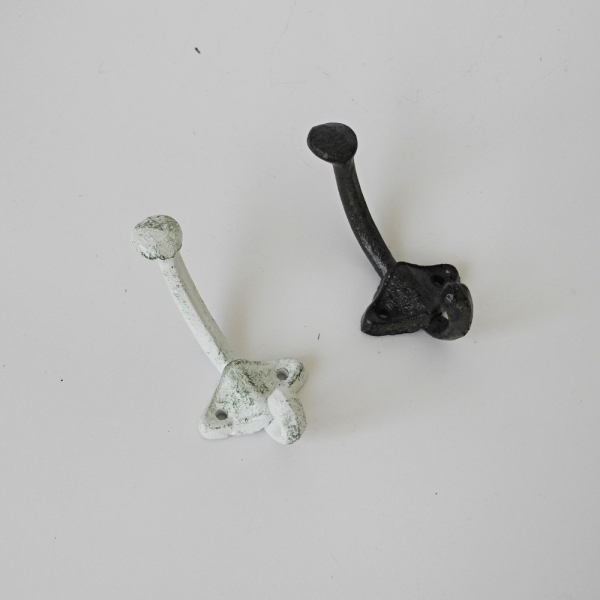 Vešiak na kabáty biely 4x9x4cm