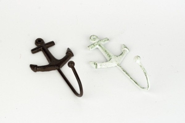 Vešiak na kabáty kotva