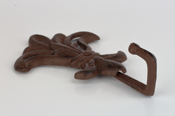 Vešiak na stenu kovový typ A 17x10cm