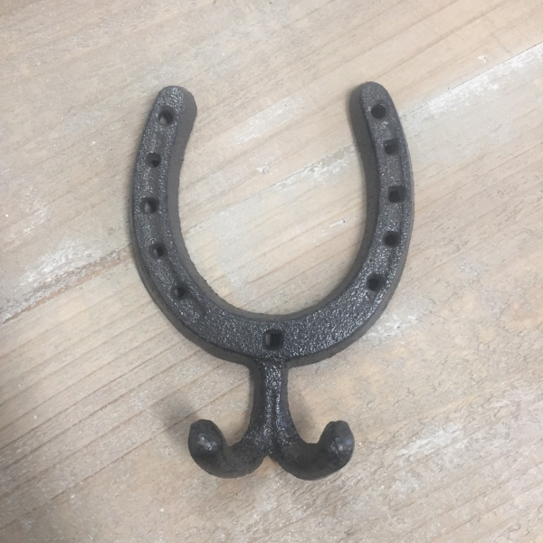 Vešiak na stenu podkova 10,5x15x3cm