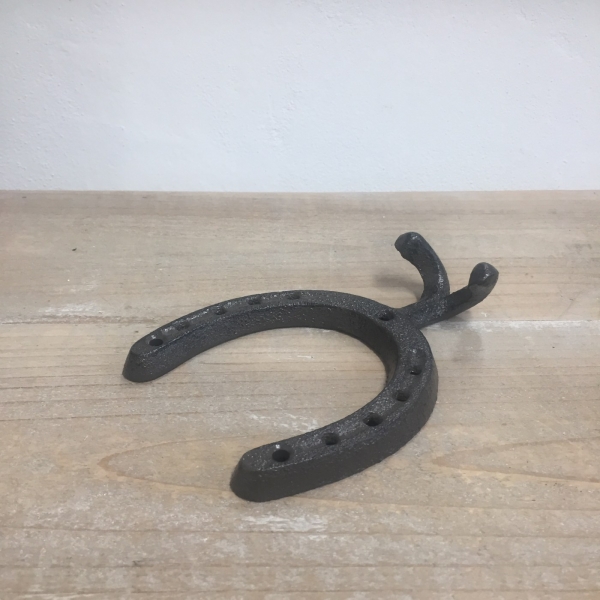 Vešiak na stenu podkova 10,5x15x3cm