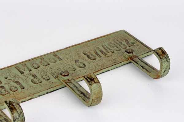 Vešiak trojháčik na stenu zelená patina 27,3cm