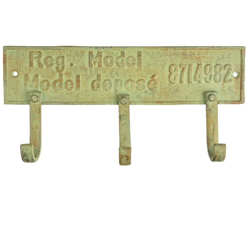 Vešiak trojháčik na stenu zelená patina 27,3cm