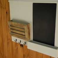 Vešiaková stena s tabuľou Novaline 62x67 cm