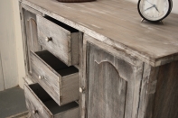 Vintage drevená komoda s patinou 93×37×79cm