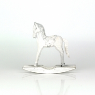 Vintage hojdací koník biely