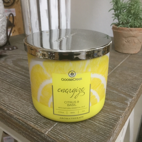 Vonná sviečka AROMATHERAPY CITRUS & BASIL 410g