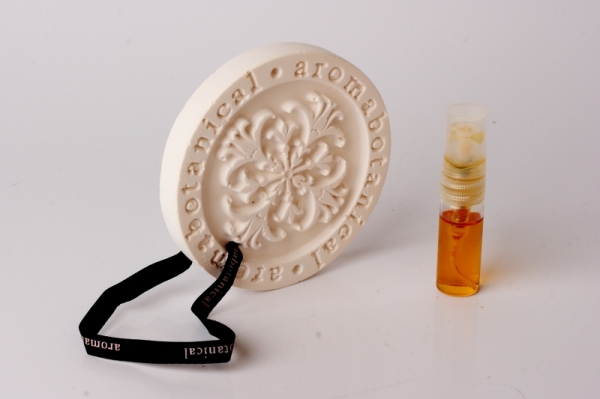 Vonný disk Aromabotanical cedrové dřevo / muškátový oříšek 10cm