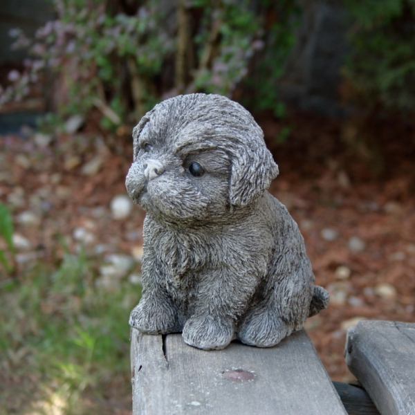 Záhradná dekorácia betónová soška pes 18cm 