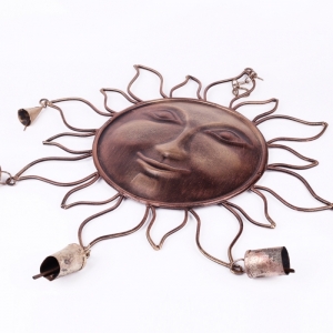 Zahradní dekorace kovové slunce se zvonky velké 50cm